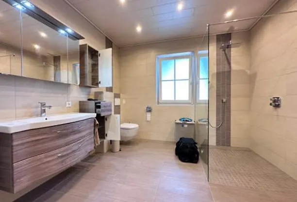 度假居 Casa Vesielach - Mit Ueberdachtem Pool Am Klopeinersee-turnersee-suedkaernten 圣卡荐